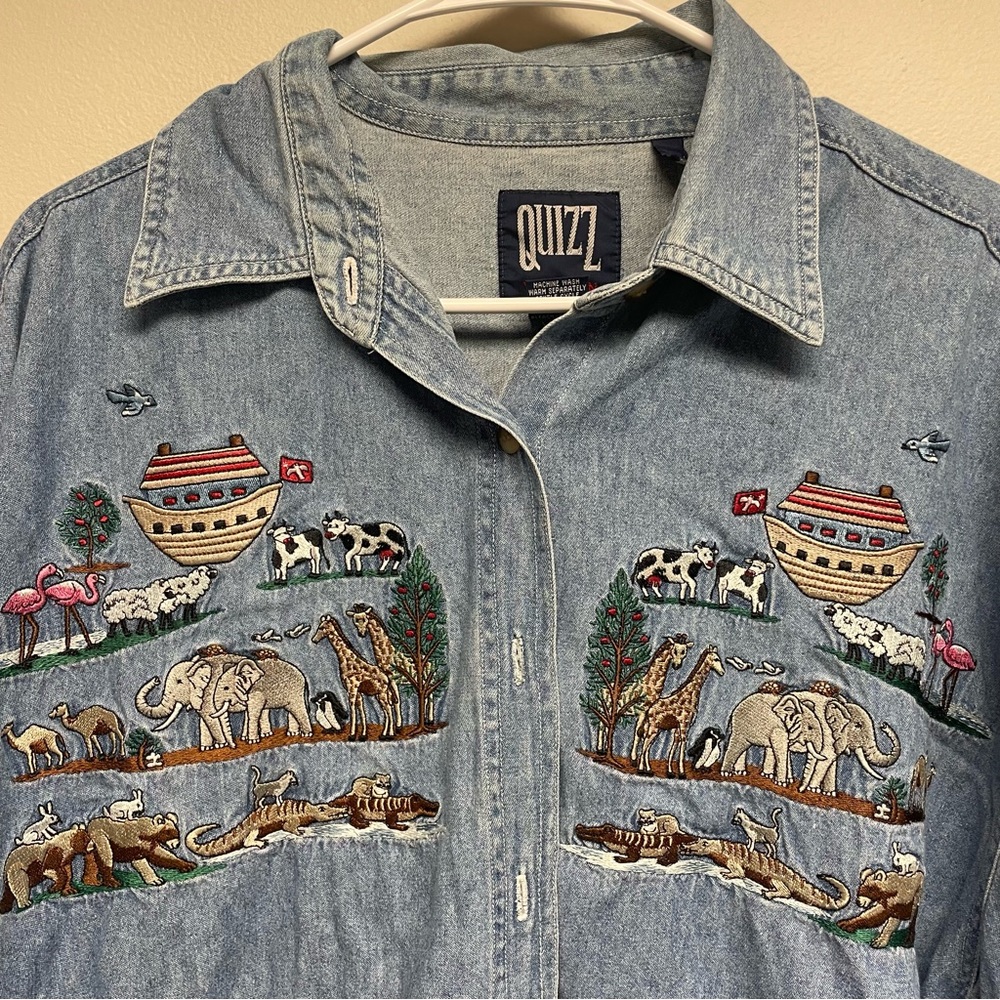 Vintage 90’s Quizz Women Noah’s Arc Embroidered Denim Shirt - Picture 7 of 8